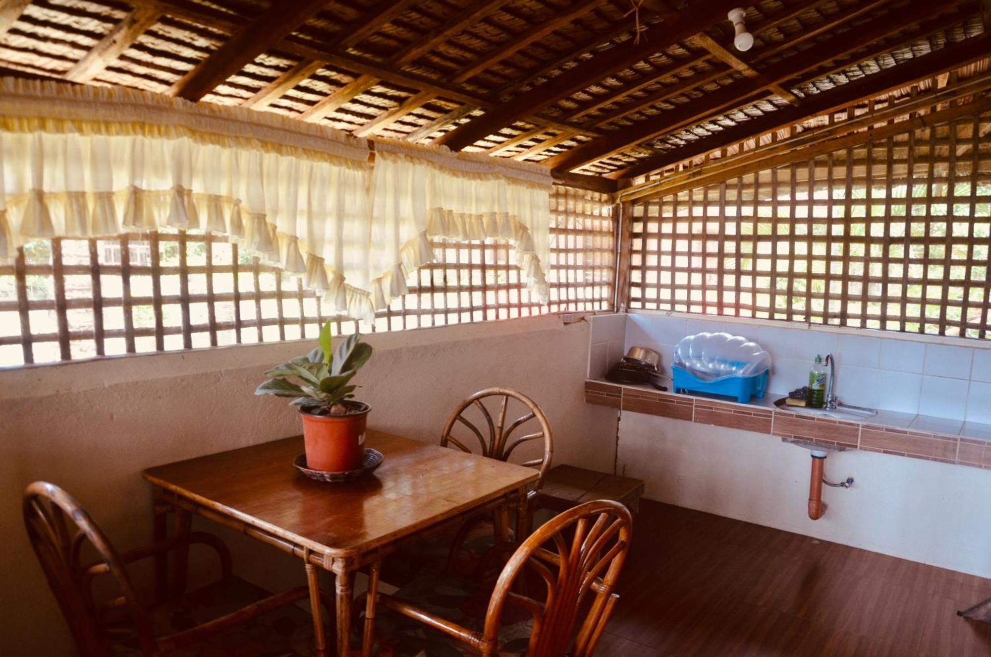 อมามี่ บีช รีสอร์ต Hotel ปูแอร์โตกาเลรา ภายนอก รูปภาพ