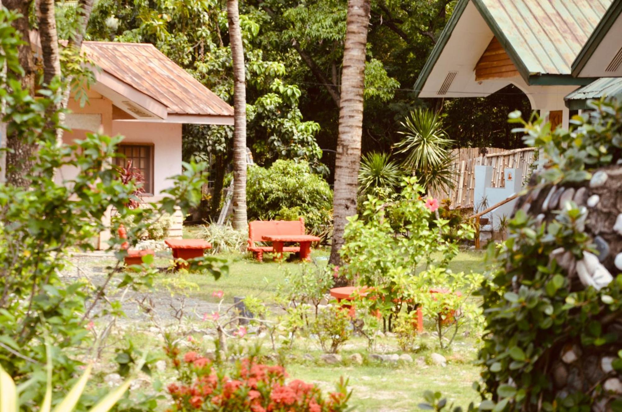 อมามี่ บีช รีสอร์ต Hotel ปูแอร์โตกาเลรา ภายนอก รูปภาพ