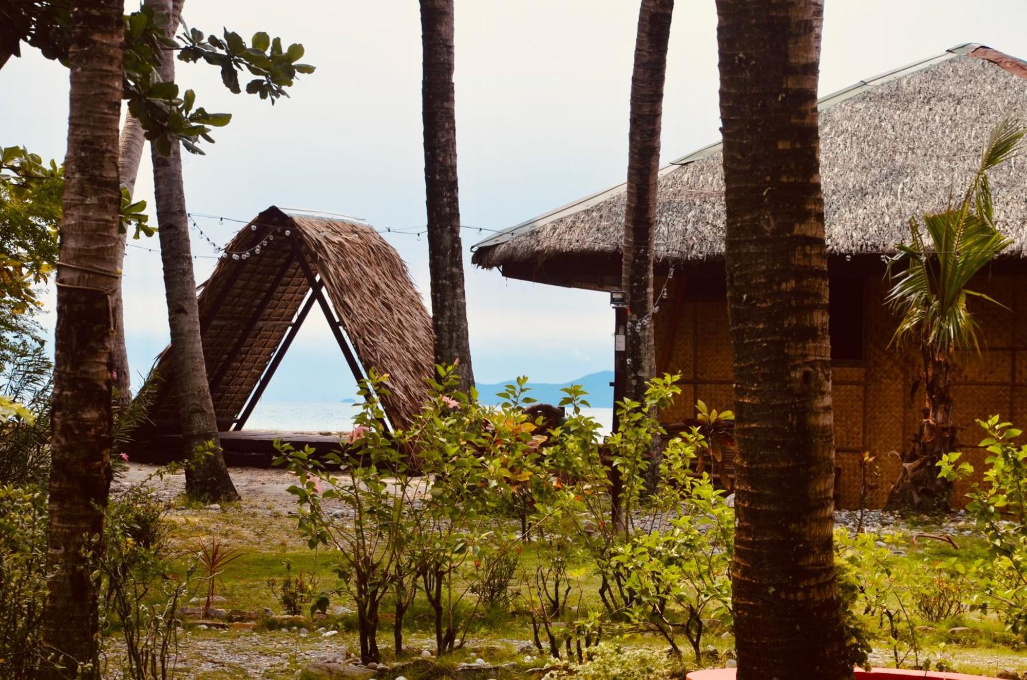อมามี่ บีช รีสอร์ต Hotel ปูแอร์โตกาเลรา ภายนอก รูปภาพ